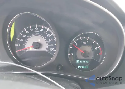 2011 Chrysler 200 Lx z USA, uszkodzony, nr VIN 1C3BC4FB9BN553725